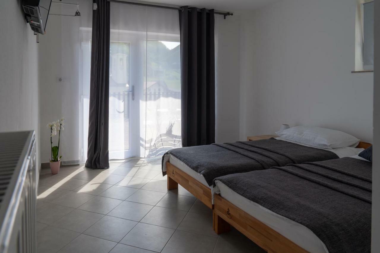 The Foxhouse Hotel Tolmin Ngoại thất bức ảnh